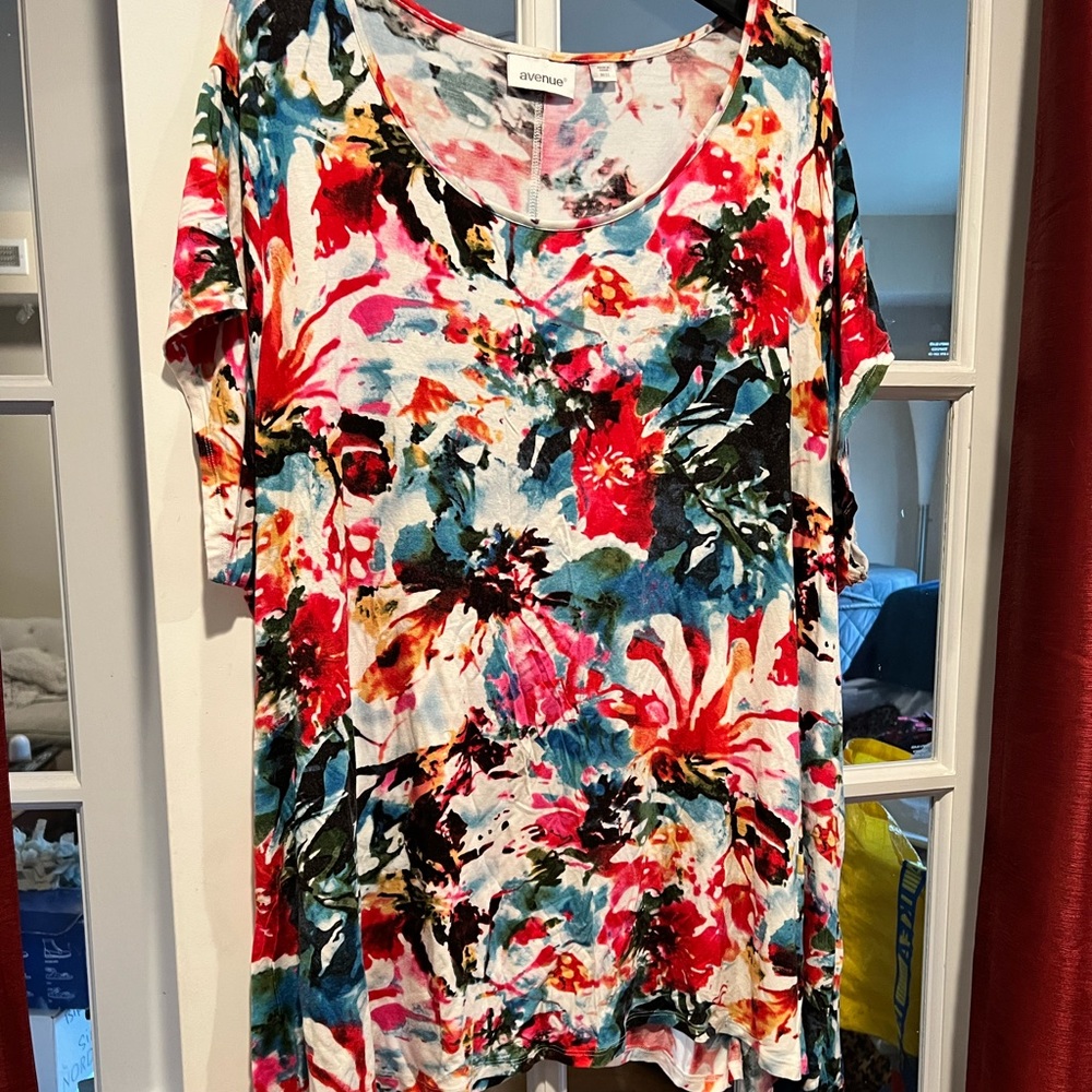 Avenue tunic dress